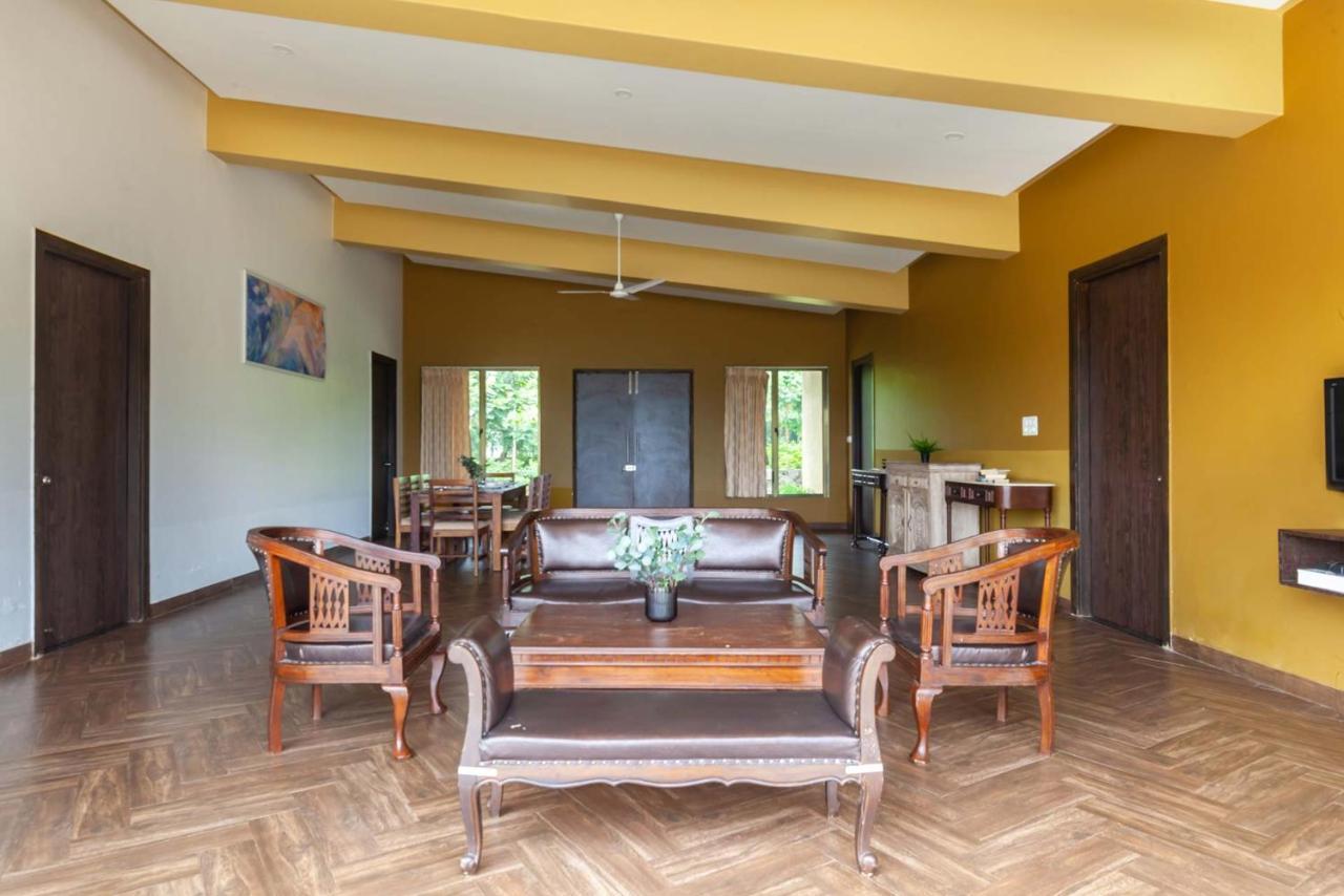 Stayvista'S Shivom Villa 2 - A Serene Escape With Views Of The Valley And Lake ロナバラ エクステリア 写真