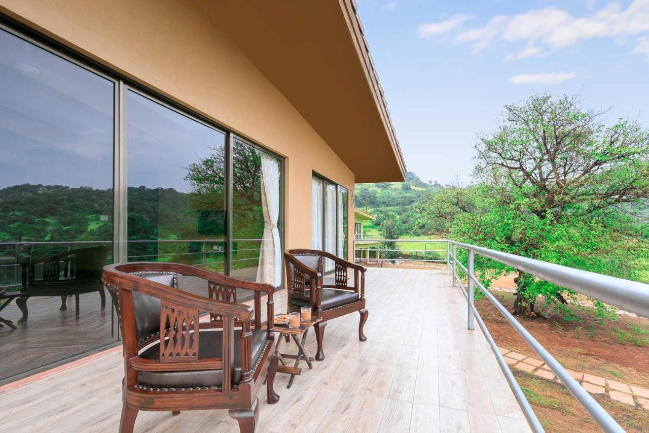 Stayvista'S Shivom Villa 2 - A Serene Escape With Views Of The Valley And Lake ロナバラ エクステリア 写真